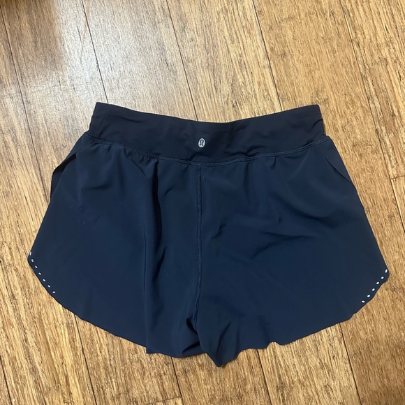 Lululemon fast and free split shorts - Picture 2 of 2